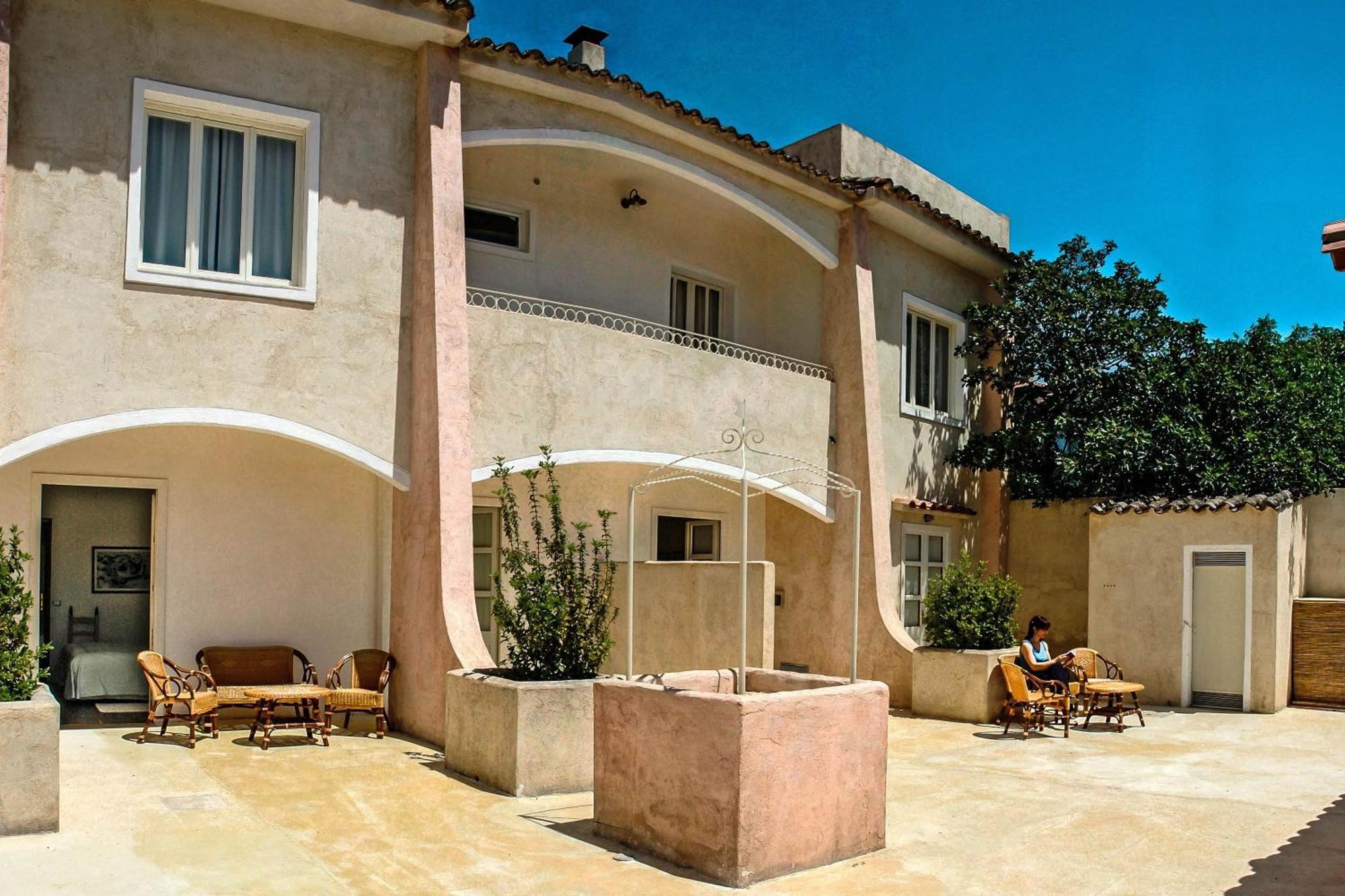 Omu Axiu Hotel Orroli Luaran gambar